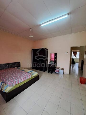 2 storey Bandar Bukit Raja For Sales Klang Renovated Unit 1