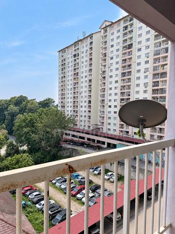 Lakeview Apartments 1
