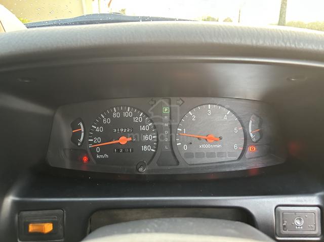 2003 Mitsubishi STORM 2.5 GLS (A) - 4