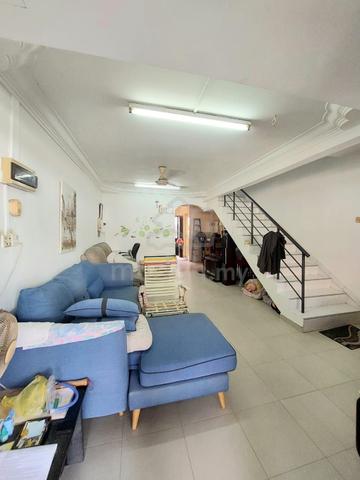Taman Johor Jaya / Low Cost Double Storey / Rumah Untuk Di Jual 1