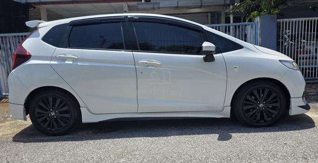 2019 Honda JAZZ 1.5 E FACELIFT (A) - 5