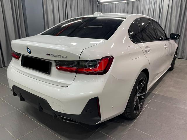 2024 BMW 3 Series 330Li 2.0 M Sport (A) Sedan - 4