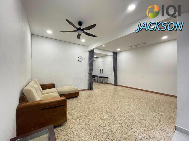 Taman Makok 2 STY Terrace | Nice Condition Partial Furnish | Rdy Now 1