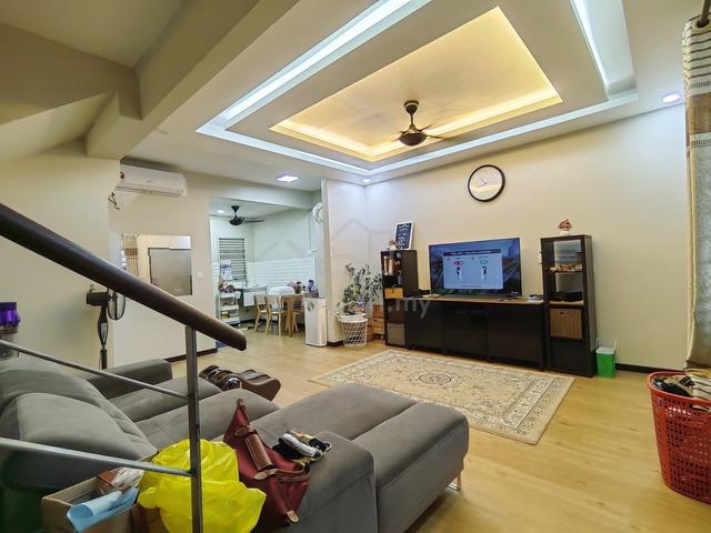 CANTIK 🔥 2 Storey Irama Perdana Puncak Alam 1