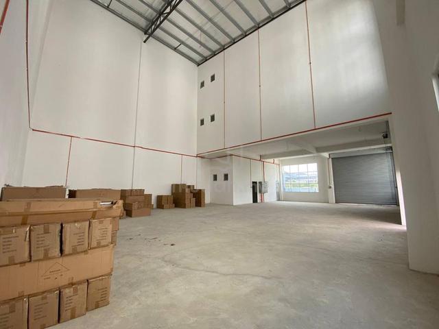 FOR RENT  New Cluster Factory @Light Industry @Taman Impian Emas 1