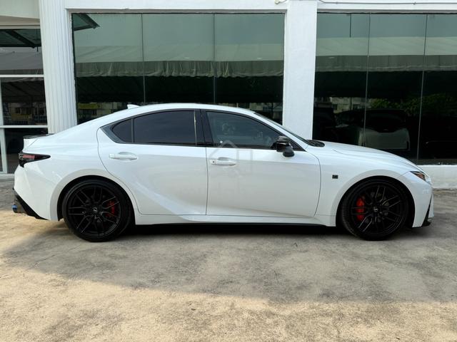 Lexus IS300 2.0 F-SPORT MODE BLACK III SUNROOF 5A - 5