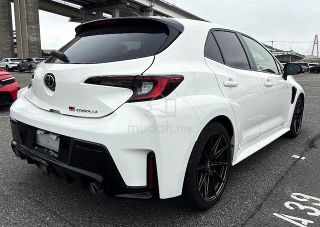 2024 Toyota COROLLA 1.8 GR SPORT MT GRADE 5A 6K KM - 2