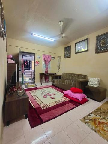 Flat Taman Plentong Utama 5