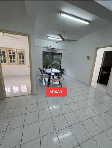 Vista Condominium 1
