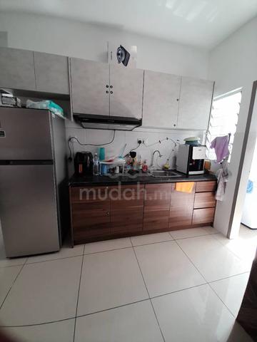 Platinum Splendor Residensi Semarak 1