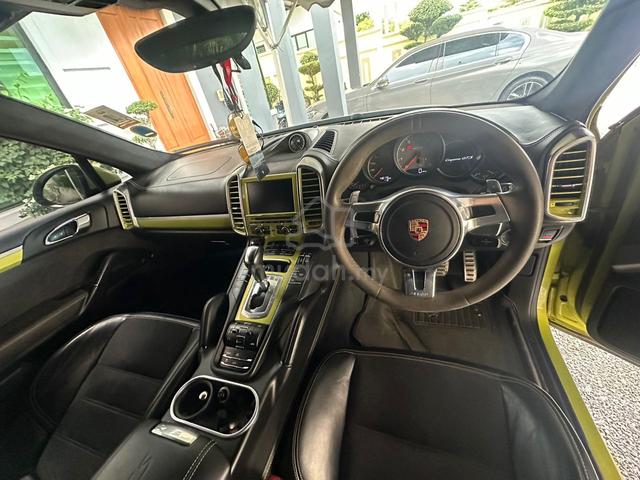 2013 Porsche CAYENNE 4.8 GTS 958 (A) - 3