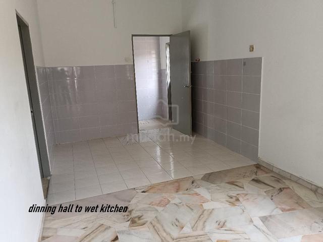 Selangor Kajang Freehold 1-Storey Corner Lot Terraced House For Sale 1