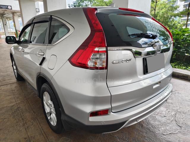 2016 Honda CR-V 2.0 I-VTEC FACELIFT (A) - Like New - 4