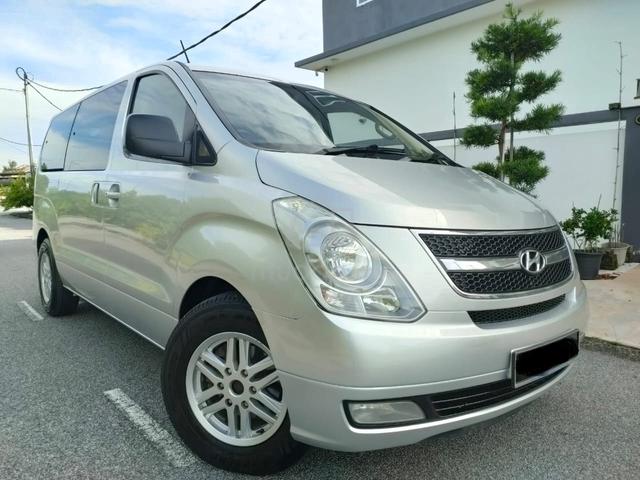 2010 Hyundai GRAND STAREX 2.5 (A) - 2