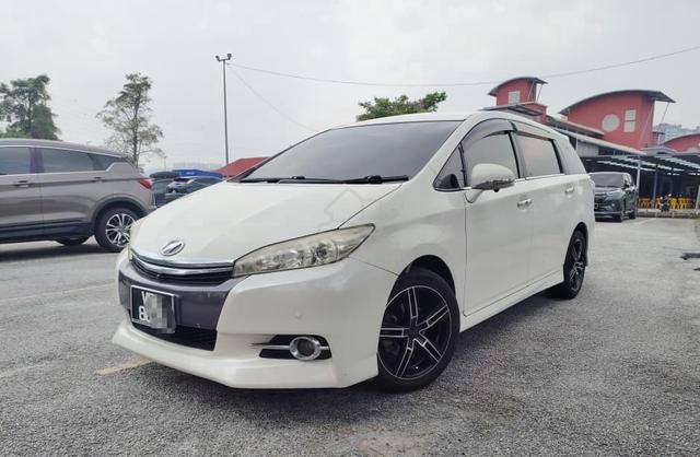2014 Toyota WISH 1.8 X FACELIFT (A) - 2