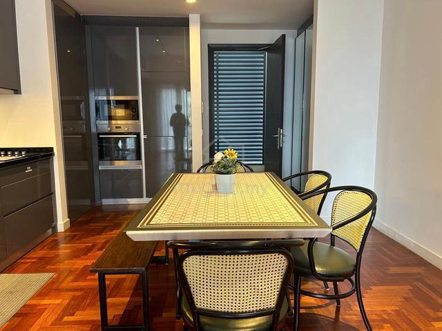 The Ritz-Carlton Residences 1