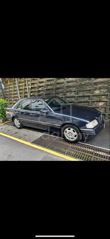 Mercedez Benz C200A - 4