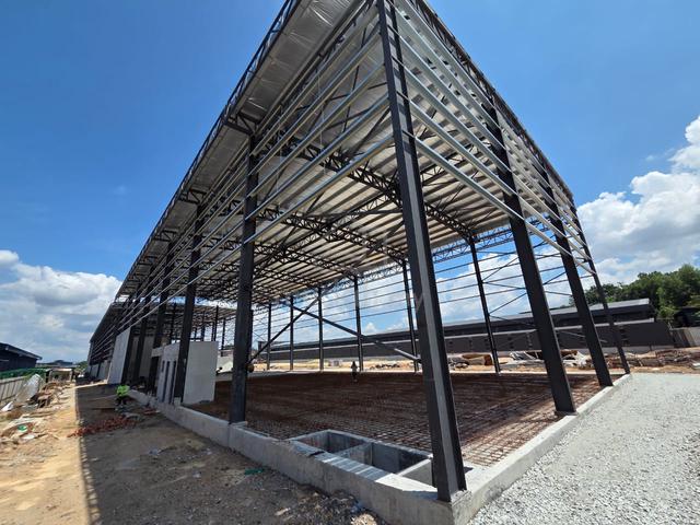 [NEWLY BUILT] Warehouse / Factory Kampung Baru Subang for Rent 1