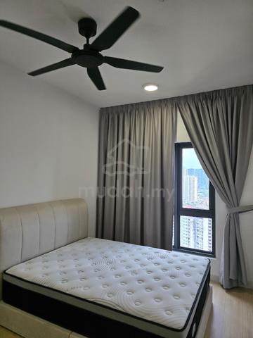 Premium room for rent in Sentul 3