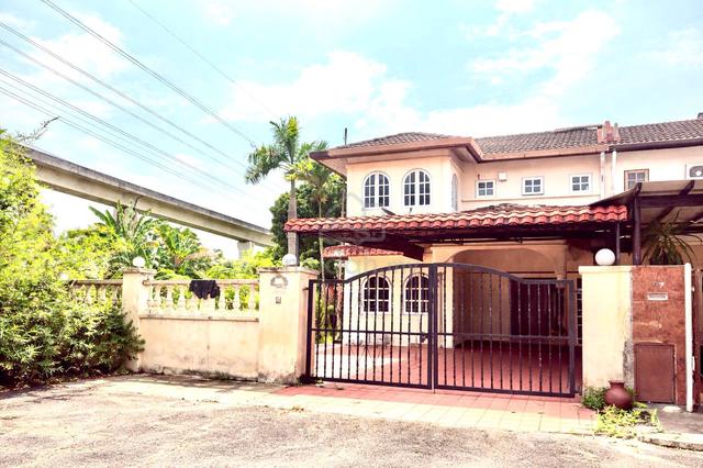 CORNER LOT DOUBLE STOREY TERRACE TAMAN BUNGA NEGARA , SEKYEN 27 S Alam 1