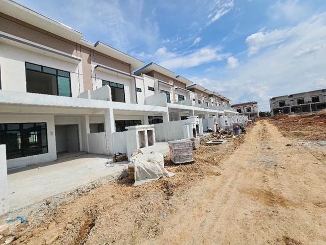 Skudai 4Bed 4Bath Limited Units Lowest In Market Low Down Payment Sale 1