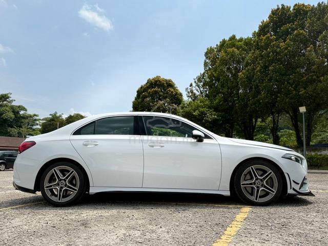 Mercedes Benz A250 2.0 AMG HAPSENG DIRECTOR CAR AA - 4