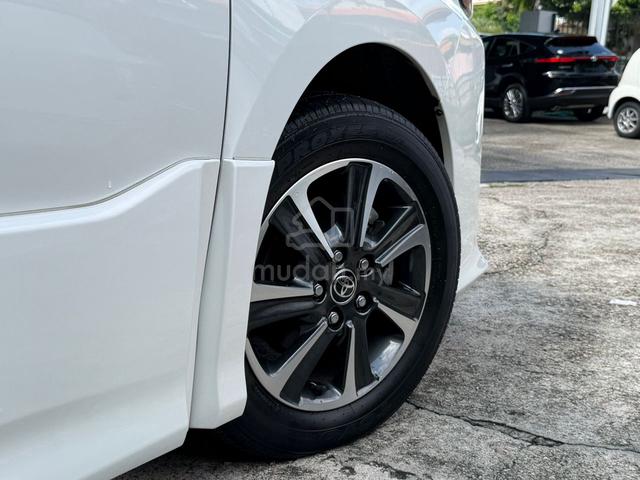 2021 Toyota VOXY 2.0 ZS KIRAMEKI III 2PD 8STR 21K - 5
