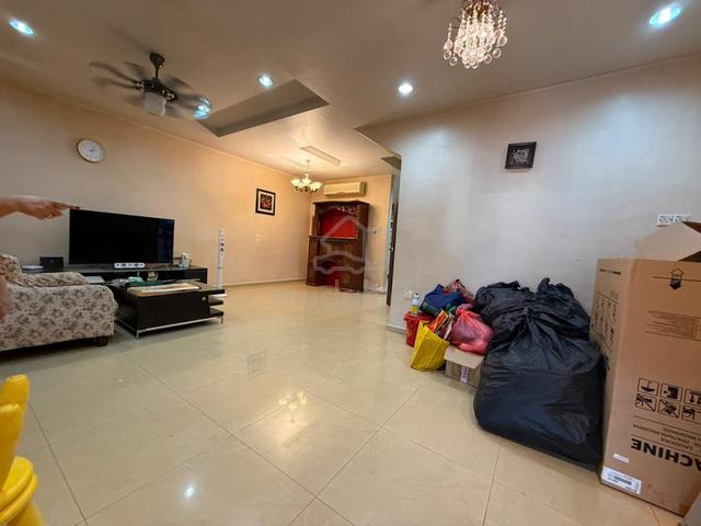 Fully Renovated Unit 东甲卫星市3 Taman Tangkak Jaya 3, Tangkak 1