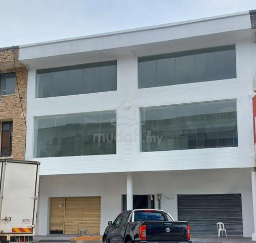 RENOVATED, Adjoining Ground floor Shop lot , Jln Opera U2/D TTDI Jaya 1