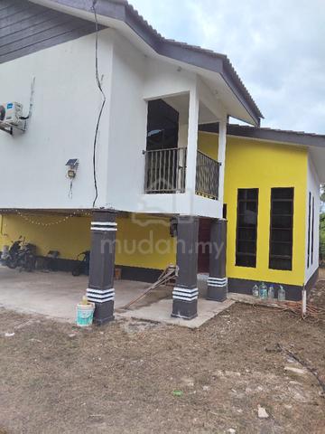 Rumah kampung utk dijual murah area Kelulut sekolah 1