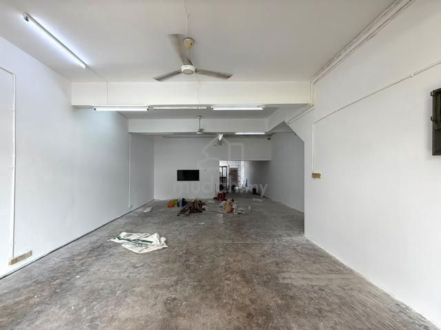 SS3 Taman Universiti, Freehold 2 Storey Shop In Matured Neighborhood 1