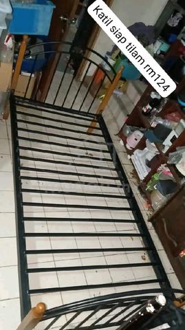 Carousel Image Selected