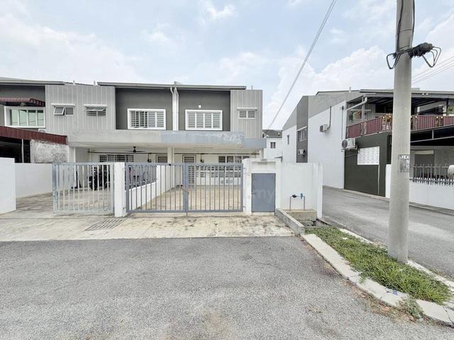 FACING OPEN! END LOT 2 Storey Terrace Laman Haris, Puncak Alam 1