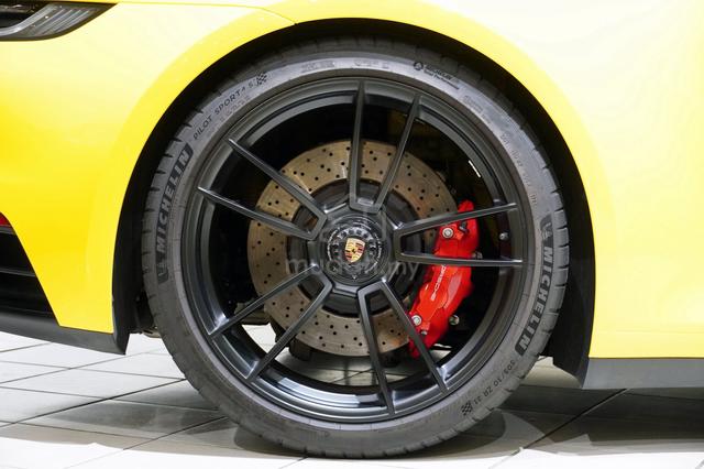 2022 Porsche 911 3.0 CARRERA GTS (A) - 5