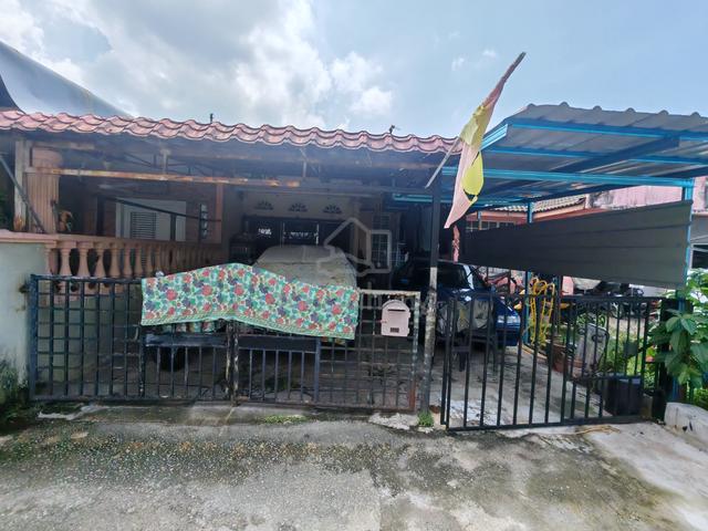 Rumah teres setingkat Taman Jati Rawang untuk dijual 1
