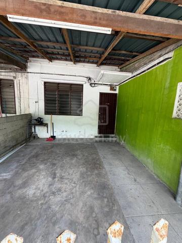 Rumah Sewa di Desa Rahmat Demit Kubang Kerian 1