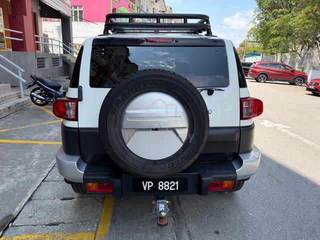 Toyota FJ 4.0 CRUISER (A) 1 Owner Like New TipTop - 4