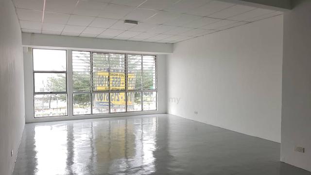 Taman Dalpinia 16 sierra shoplot Puchong south 1st Floor for RENT 1.xk 1