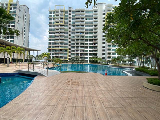 Parc Regency 1