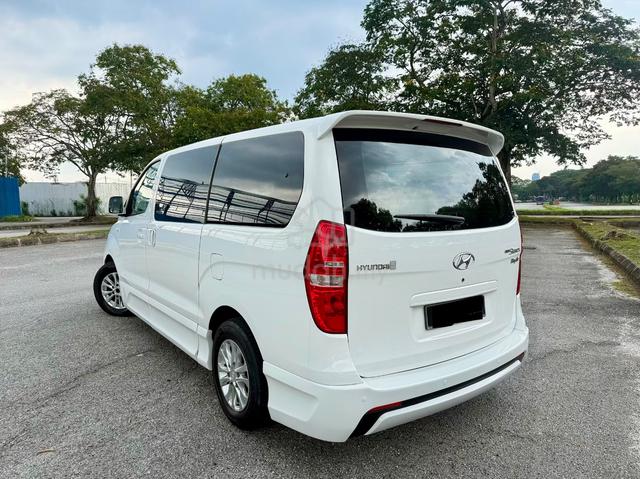 2013 Hyundai GRAND STAREX 2.5 FULL SERVICE HYUNDAI - 2
