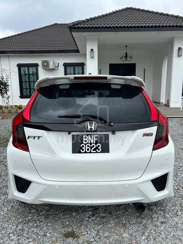 2015 Honda JAZZ 1.5 V MY2014 (A) - 2