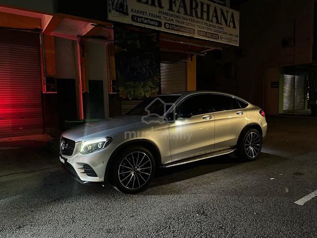 2017 Mercedes Benz GLC250 4MATIC COUPE AMG LINE - 1
