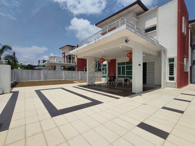 [FREEHOLD][GATED GUARDED] Paya Rumput Perdana 2-Storey Bungalow House 1