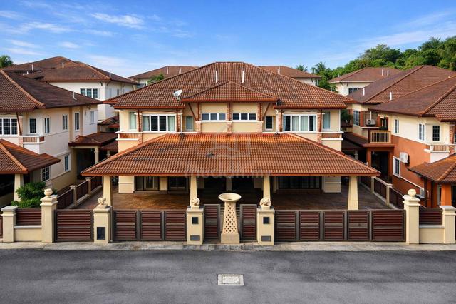 [NICE UNIT] Double Storey, Semi-D, Taman Astana Gemilang, Batu Caves 1