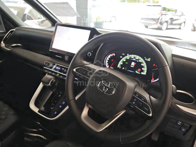 [24K KM ] 2023 Toyota VOXY 2.0 S-Z KL AP HOLDER - 3