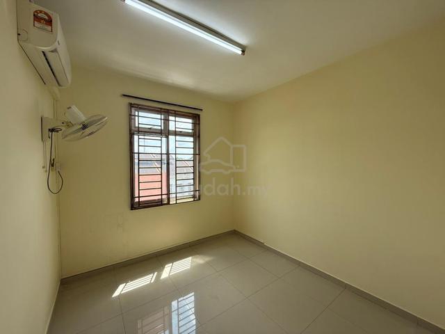 Flat Bukit Indah 1