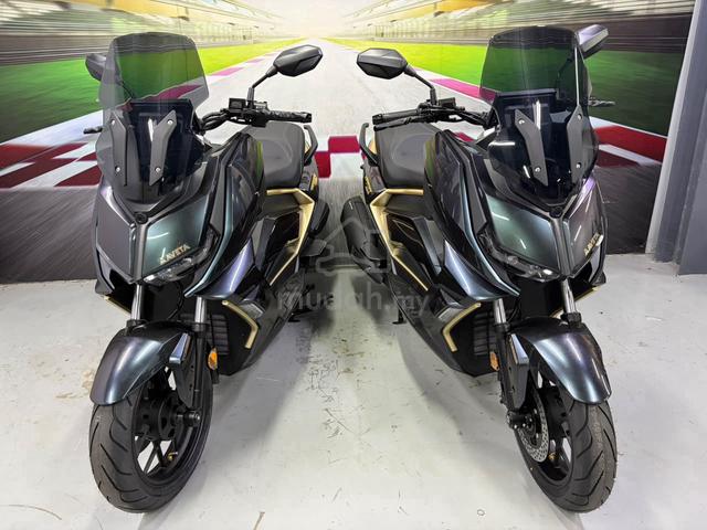 Carousel Image