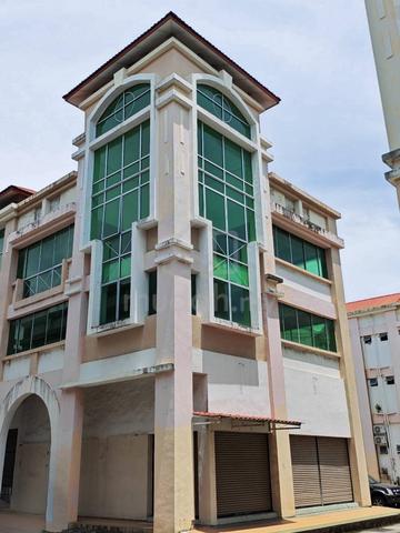 3 Storeys Industrial Shop Office D/C,Bundusan Square,Penampang,Sabah. 1