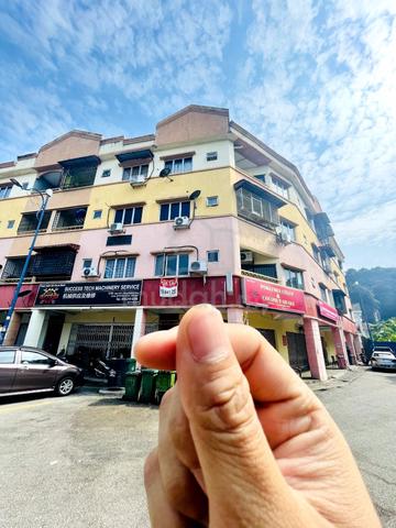 [Cheap] Office Space/SOHO @ Sunway Batu Caves - Spacious & 7 Aircons 1