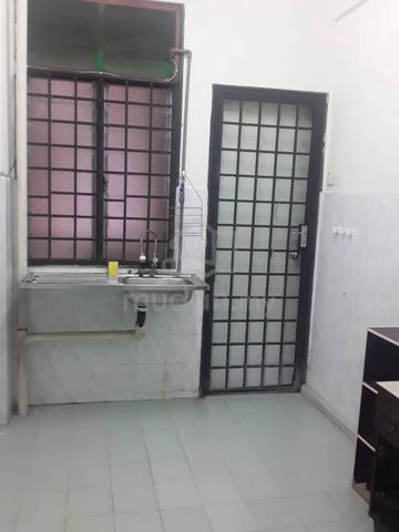 Pangsapuri Permint Harmoni 4
